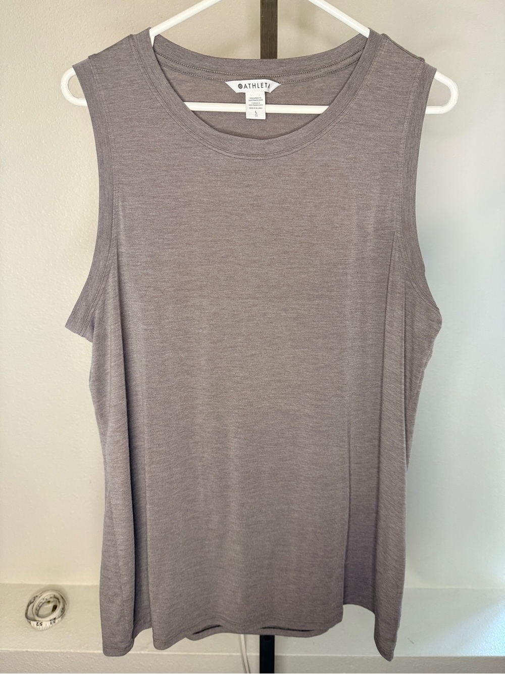 Athleta Sleeveless Crewneck Tank in Dusty Taupe